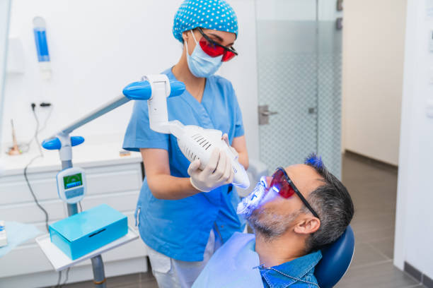 Best Walk-In Emergency Dentist in South Beach, FL
